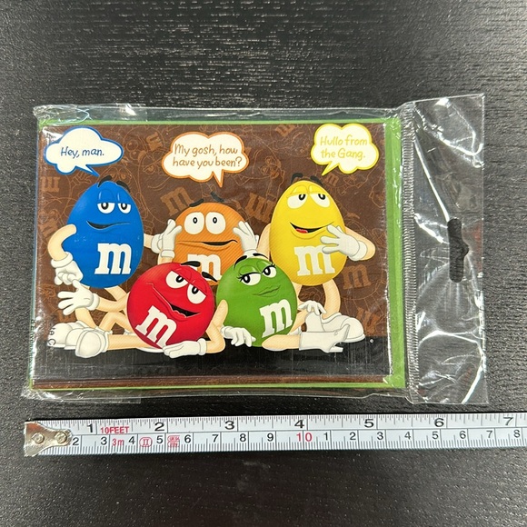 Vintage M&M Card Set - 8 Cards and Envelopes - Picture 2 of 4
